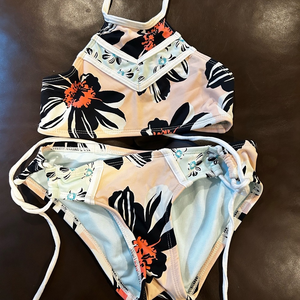 Hobie Girls 2 piece swim